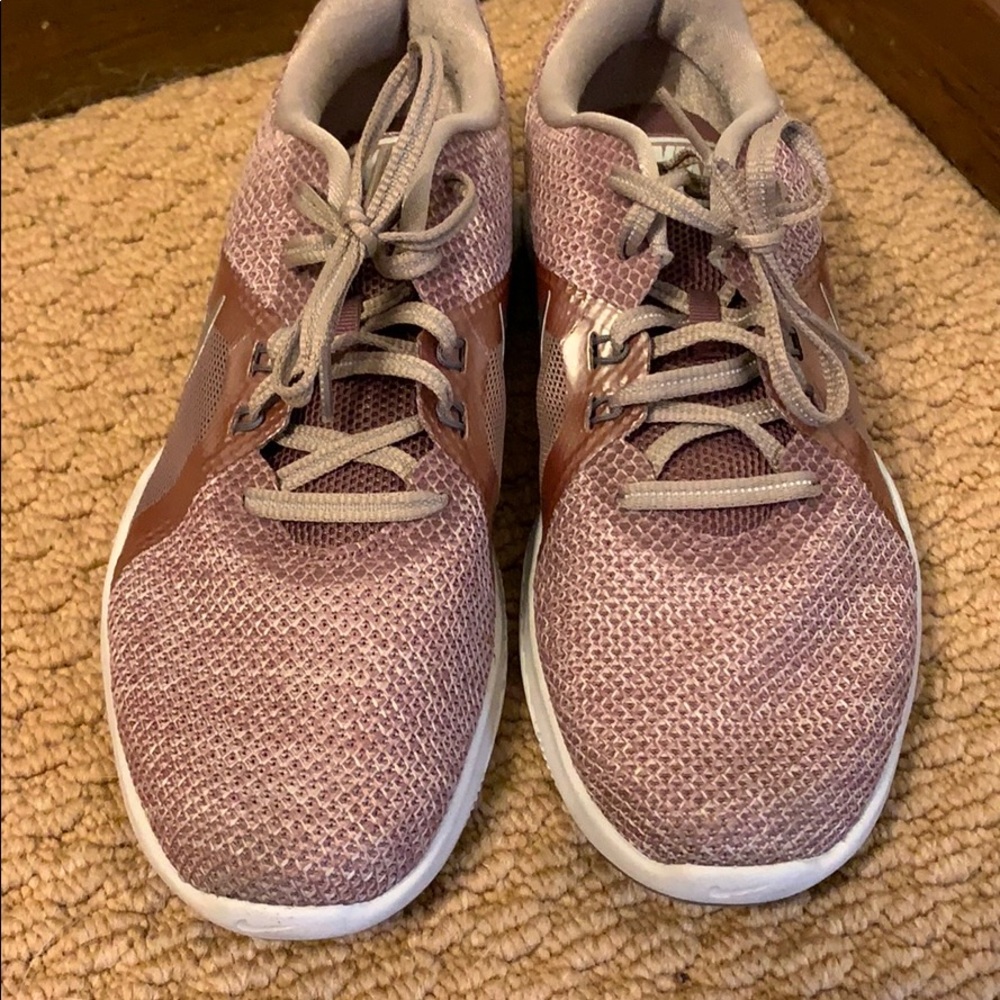 Nike shoes